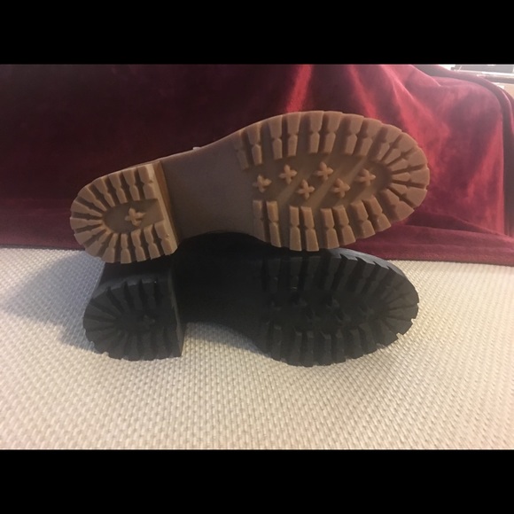 New Nine West Boots Sz 9.5 White & 10 black buckle - Picture 6 of 8